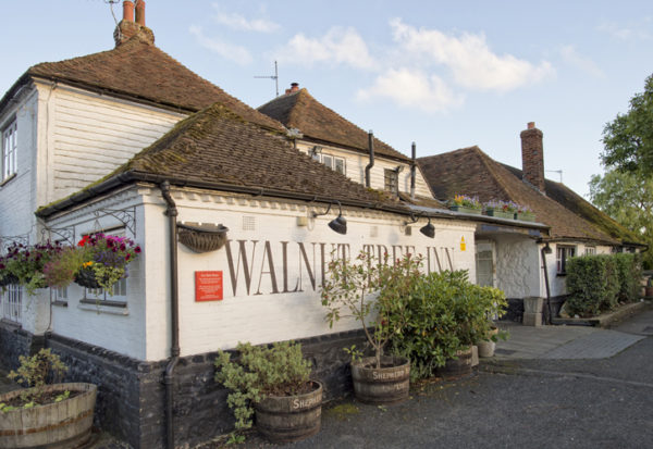 the-walnut-tree-aldington